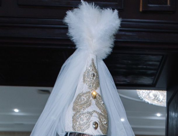 Платье на узату с шикарным камзолом