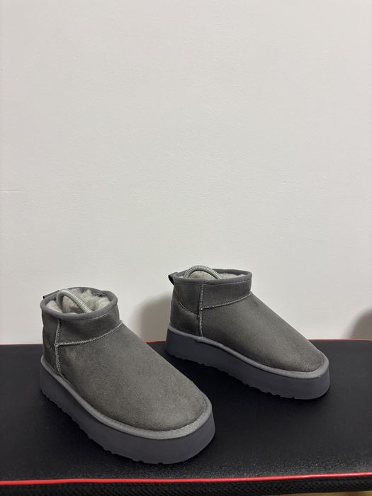 UGG-uri ghete  damă NOI, cu blană pentru iarna,mărimi 36,37,38,39,40