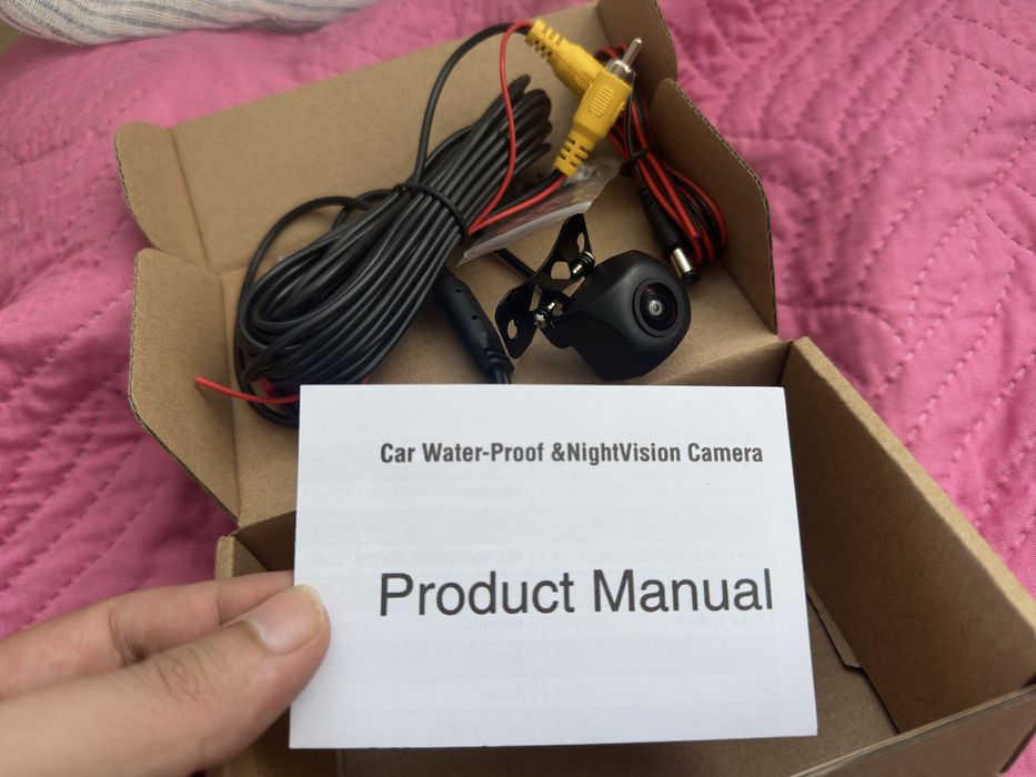 Камера за задно виждане с AHD видео сигнал]