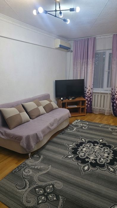 2ух комнатная в центре.