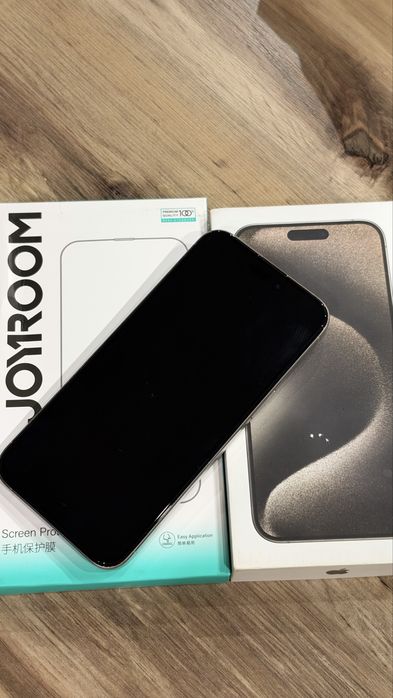 Продам Apple iPhone 15 Pro Max 512 GB
