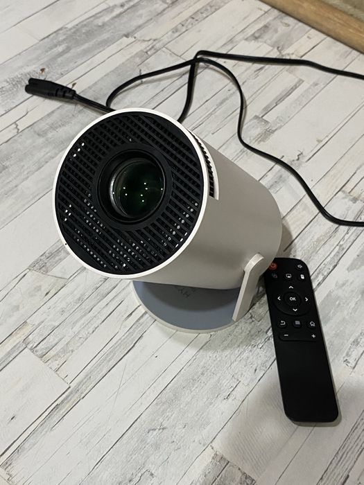 Продам проектор за выгодную цену