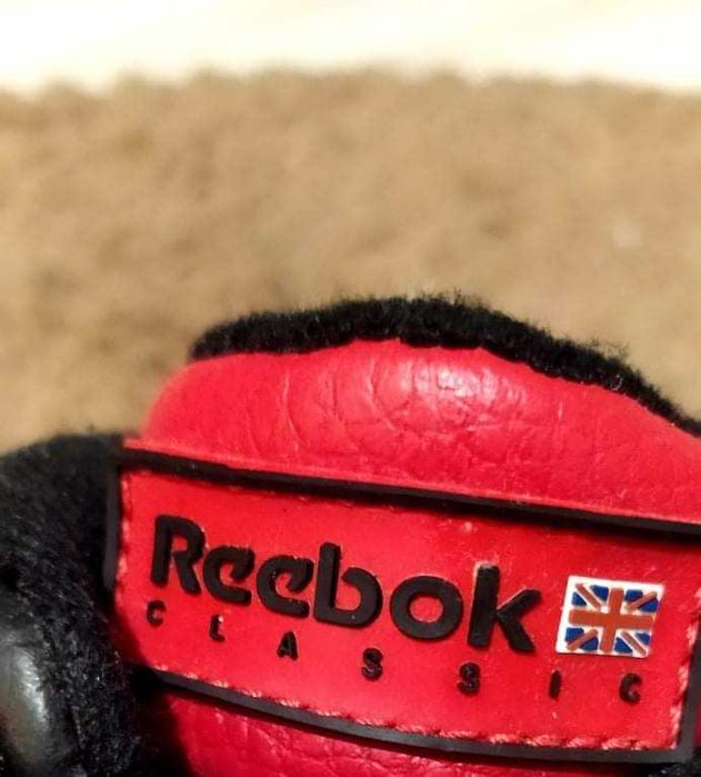 Bascheți Reebok, mărimea 40