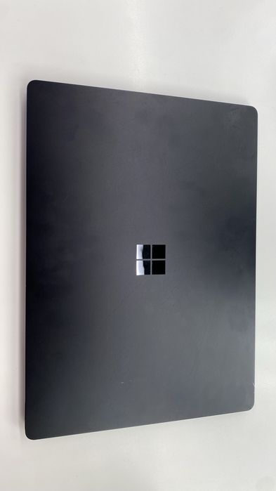 Microsoft surface  4