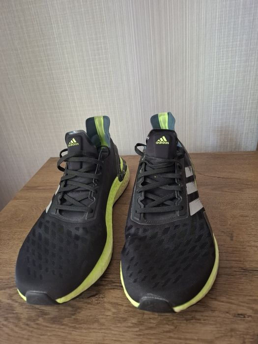 Adidas Ultra Boost маратонки 44.5 номер.