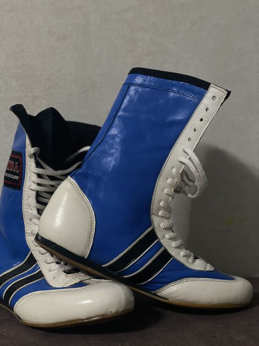 Профессиональная боксёрская обувь