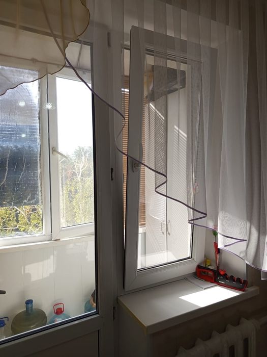 Продам 4 комнатную квартиру.