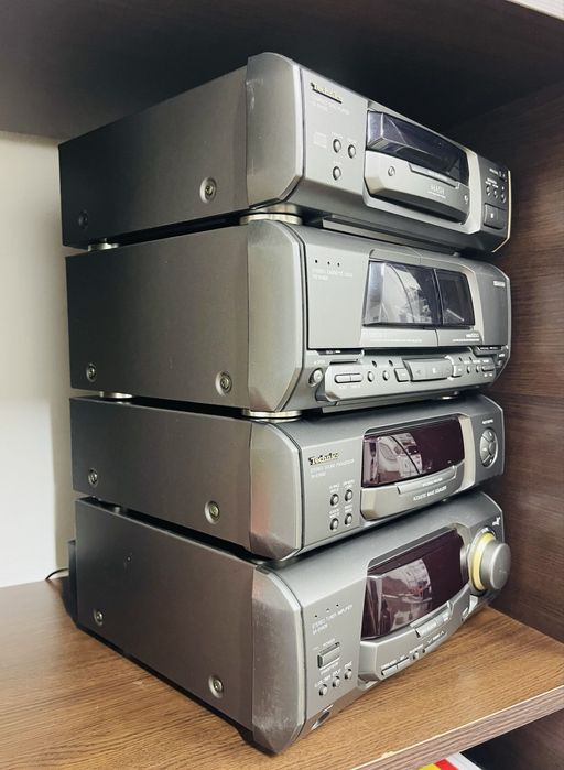 Sistem audio technics