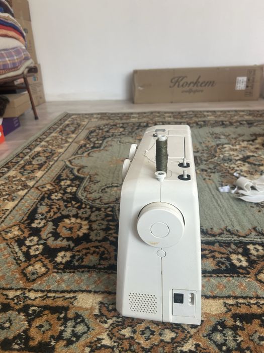 Швейная машина новая