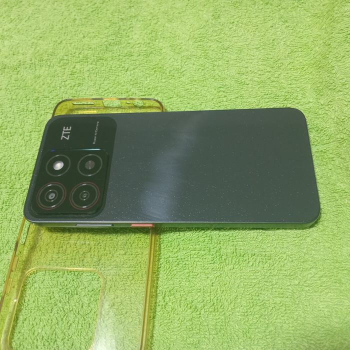 Продам ZTE BLAID A35