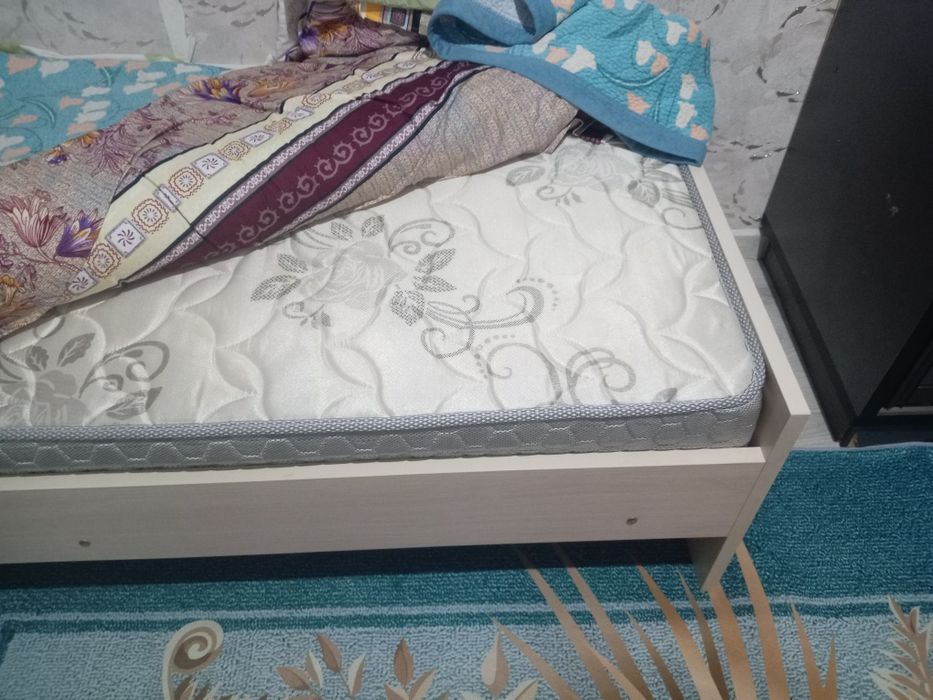 Бир адамдық диван 1,60 узындыгы