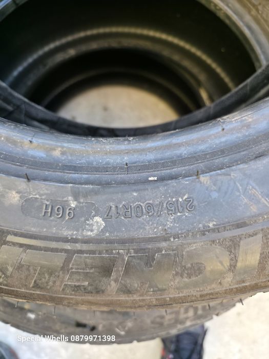 215/60R17 Michelin