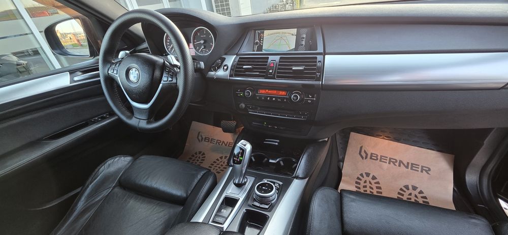 BMW X6 — fotografia 6