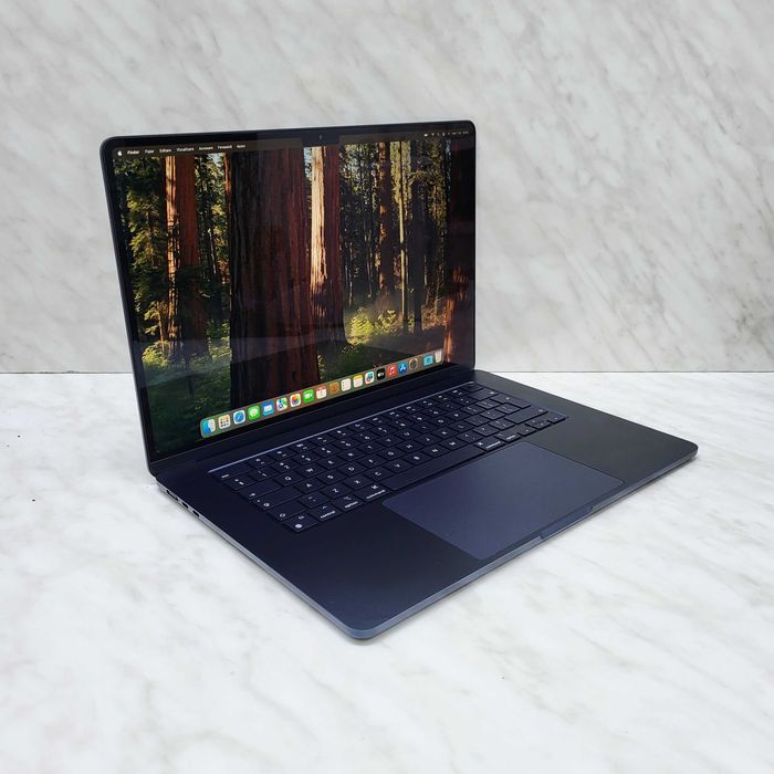 Laptop Apple MacBook Air 15" M3 8gb 512GB SSD Zeus Amanet Militari