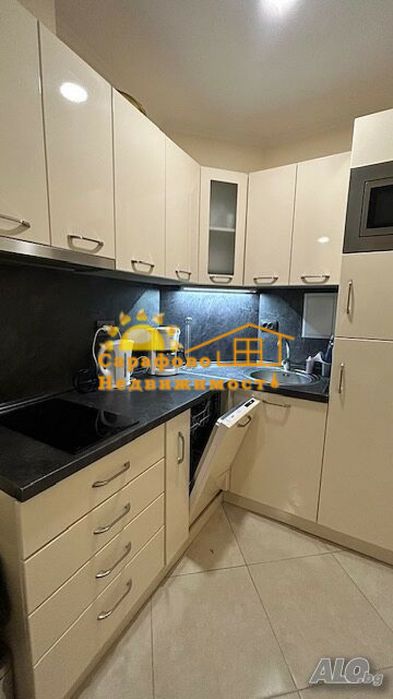 Дава се под наем Тристаен апартамент в Бургас, Сарафово - 94 кв.м за 598.23 € - Снимка #4