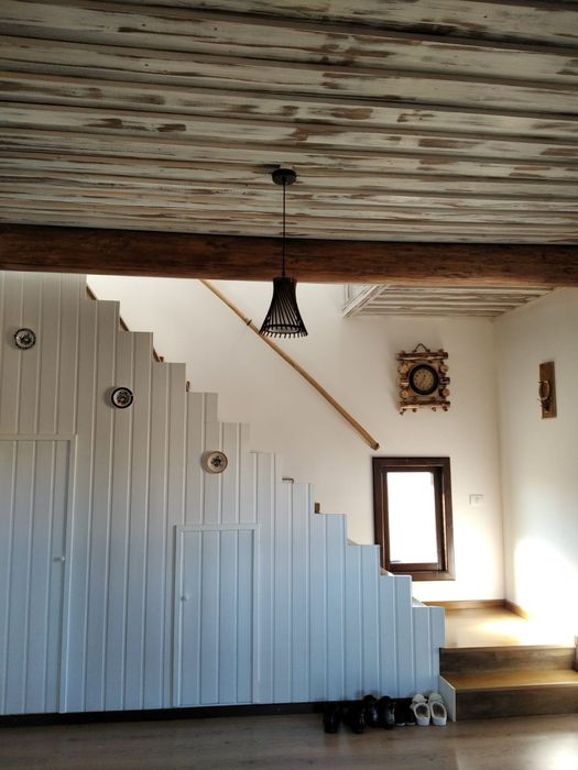 Proprietate montană cu două cabane ,5000 mp teren în Costești Albac .