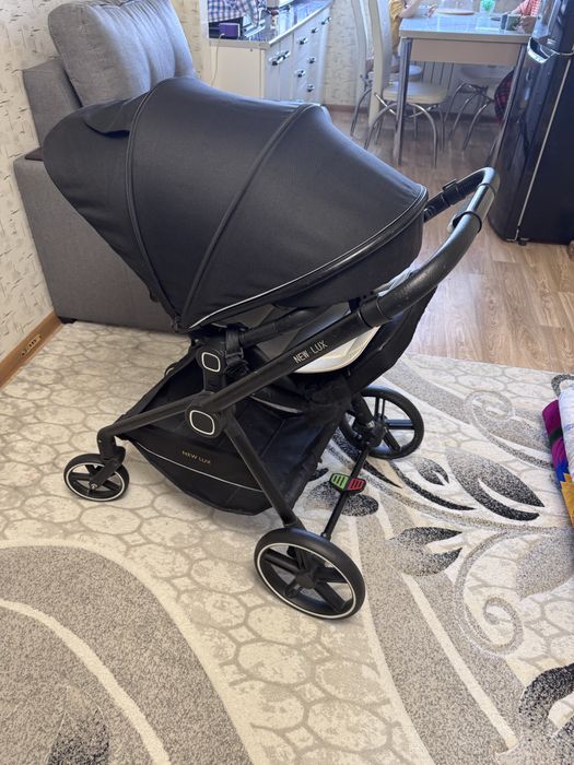 Продаю коляску нью люкс
