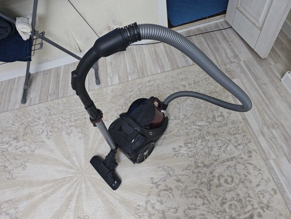 Продам пылесос Tefal, в хорошем состоянии