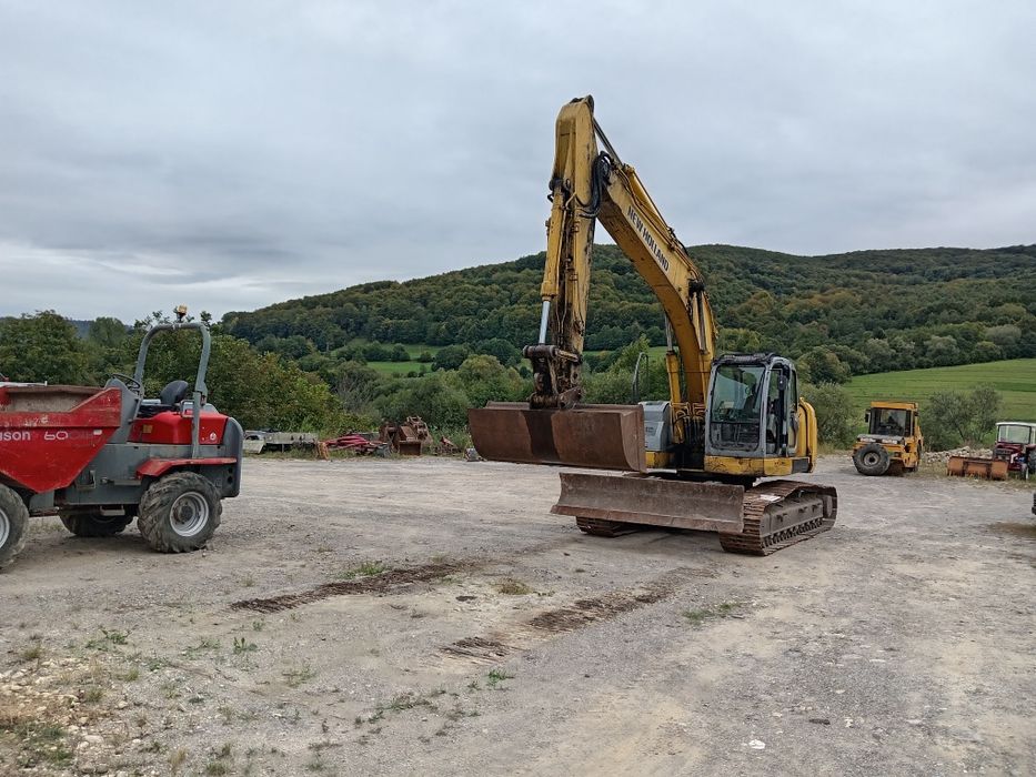 Devanzare excavator New Holland,Kobelco 235 sr