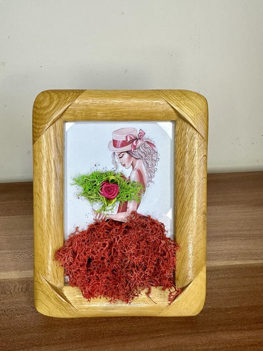 Изработвам картини със скандинавски мъх по поръчка