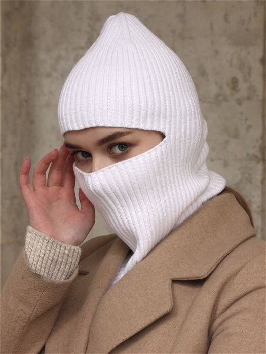 Балаклава вязанная спицами