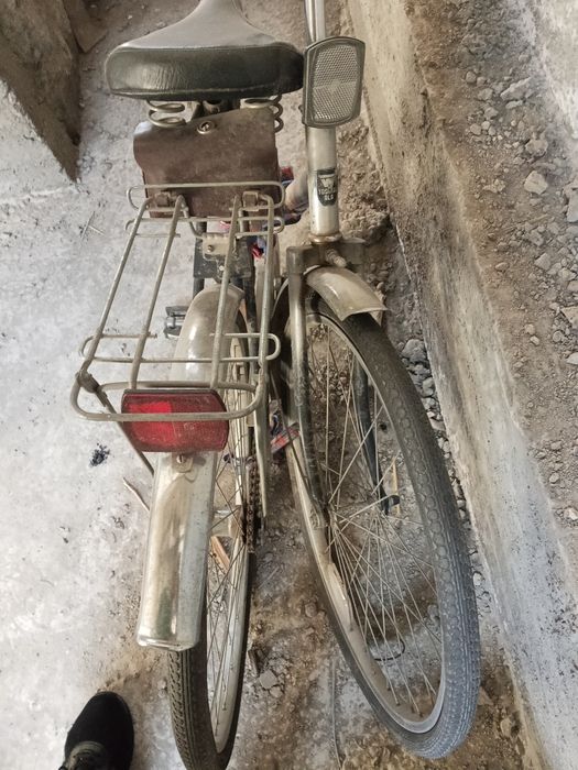 Велосипед хорошее состояние.