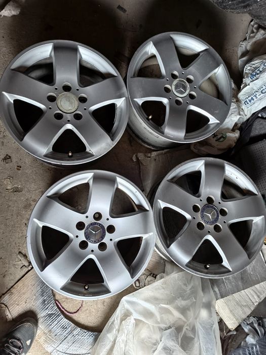 Продам оригинальные диски R16 5/112