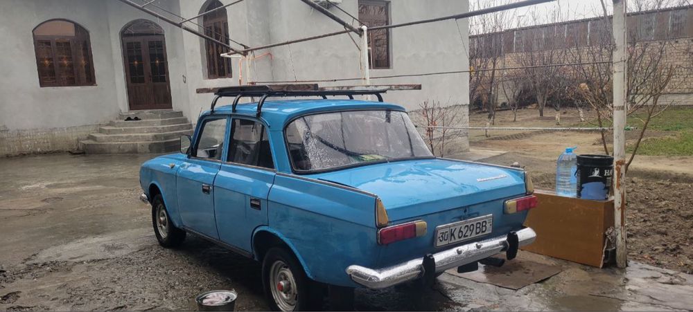 Moskvich 1990 holati yaxshi