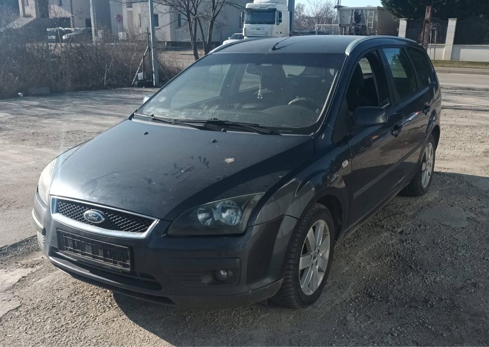 Dezmembrez Ford Focus 1.6 diesel HHDA