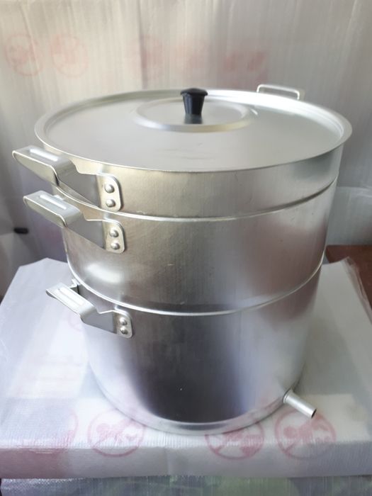 Соковыжималка в отличном состоянии