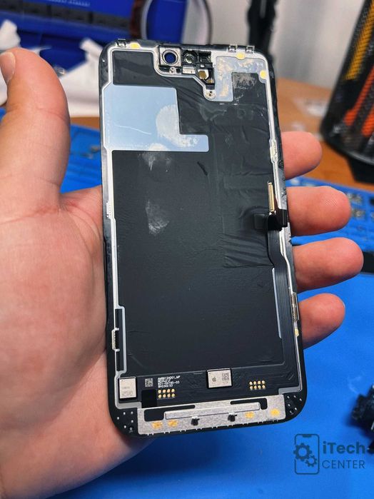 Оригинален дисплей за iPhone 14 PRO, със забележка!