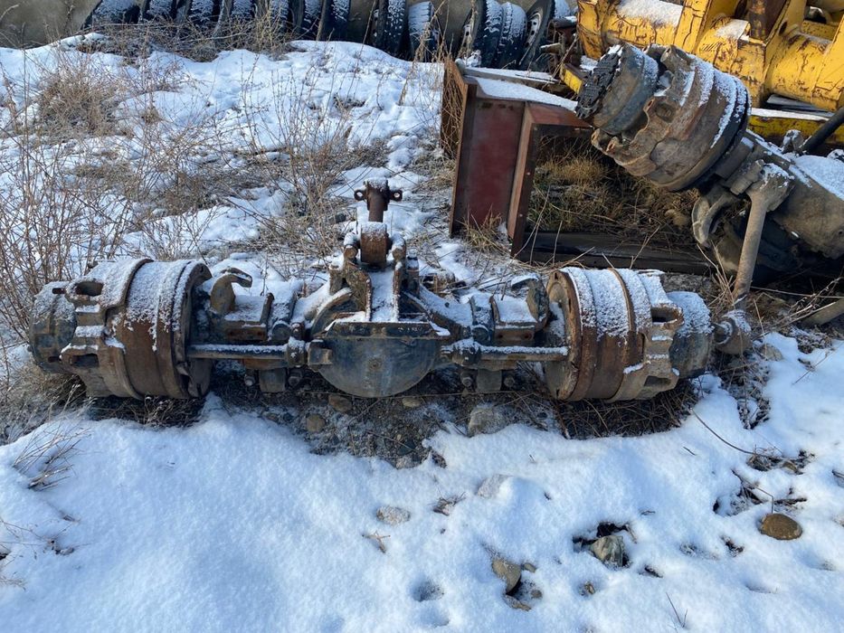 Продам запчасти на маз