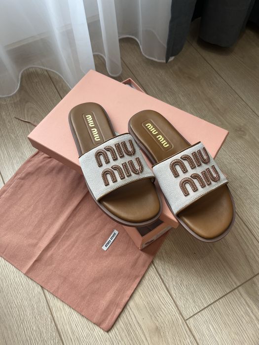 Дамски чехли Miu Miu