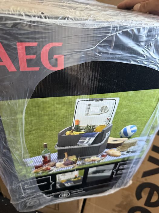 Lada frogorifica portabila aeg