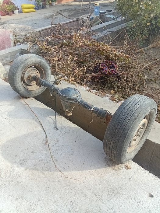 Mers 208 Mos sotiladi holati yaxshi