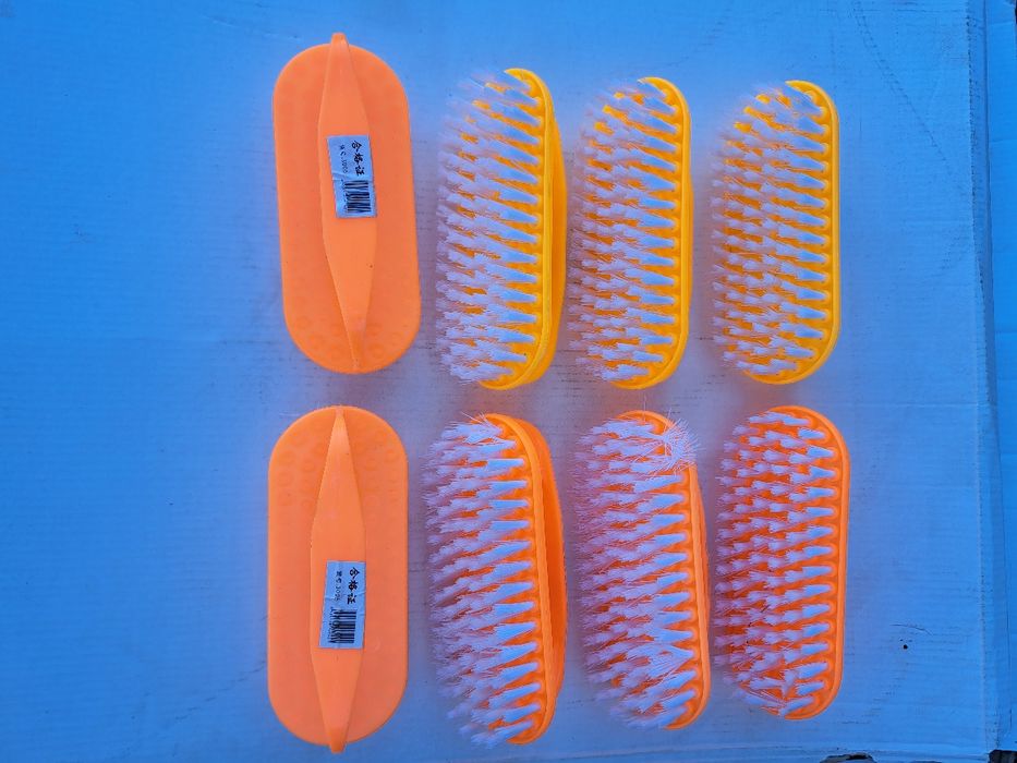 Щетки хозяйственные