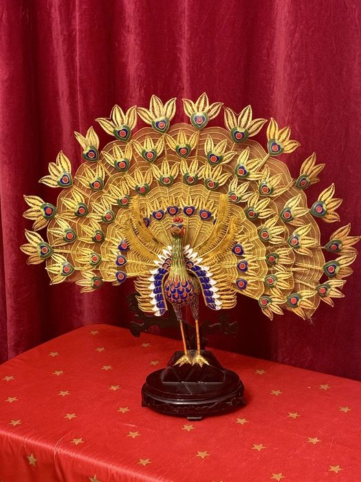 Статуэтка *Павлин*