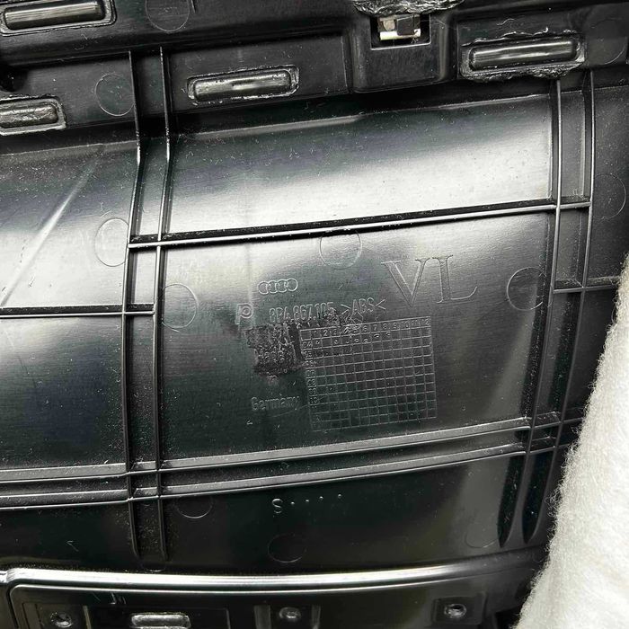 Кора за предна лява врата на AUDI A3 8PA (2005 - 2008)