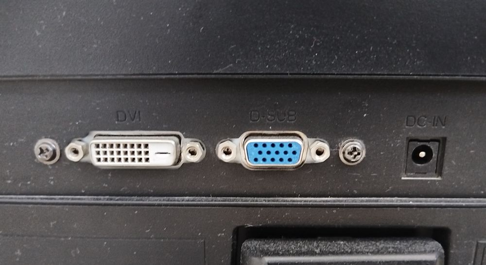 Монитор packard bell