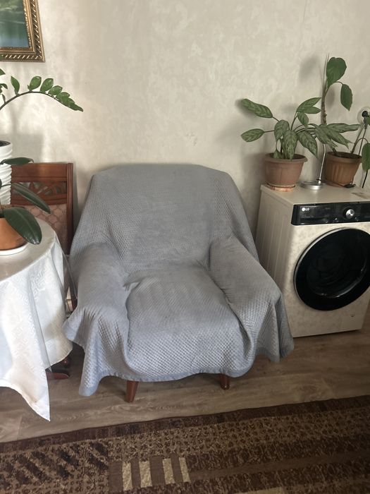 Продам Диван и кресло