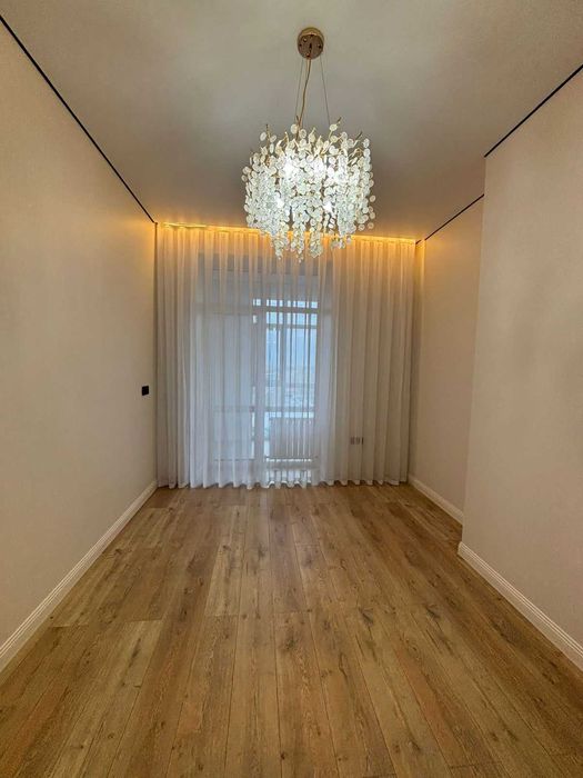 Сдаю евро 3-комнатную ЖК Атамура