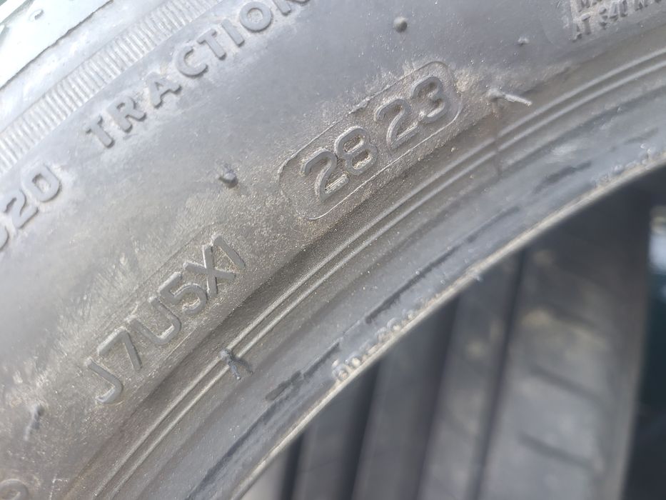 225 45 R18 Bridgestone vară, DOT 2823