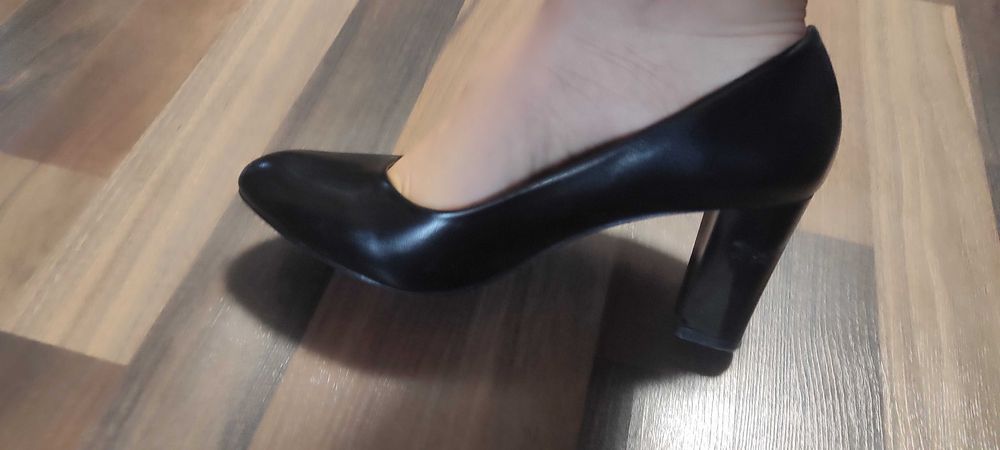 Дамски  черни кожени обувки