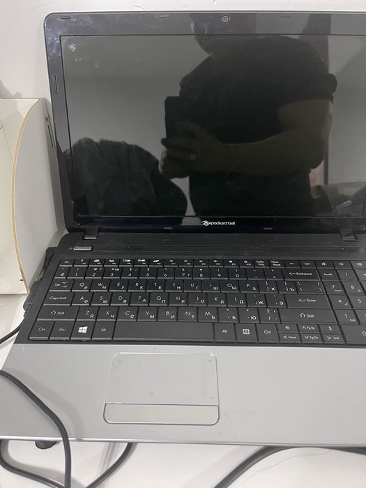 Продам ноутбук есть торг