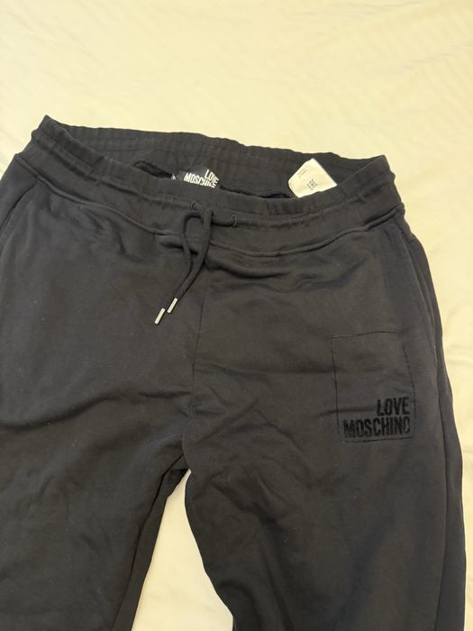 Moschino оригинал трико XXL