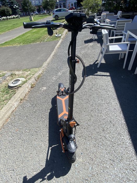 Trotineta kukirin g2 max 210 km 2000 lei