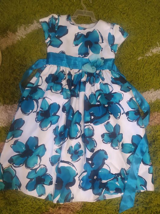 Платья на девочку 6-8 лет