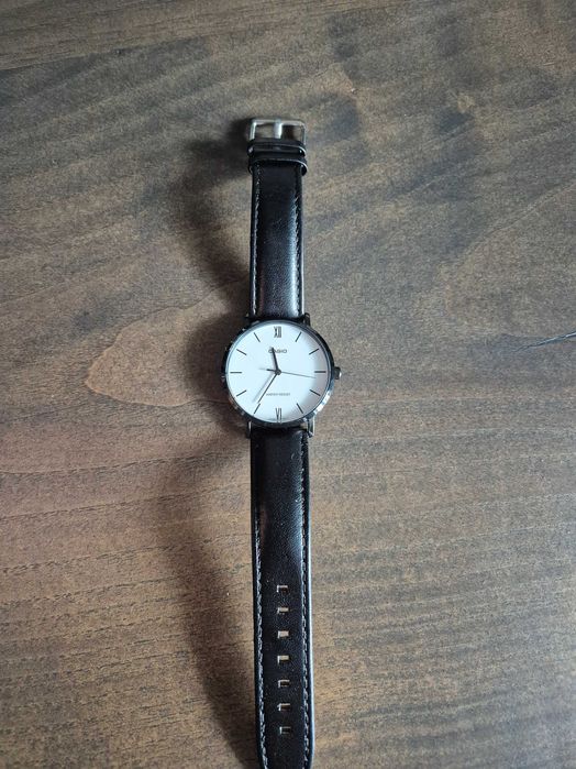 Часовник Casio MTP-VT01