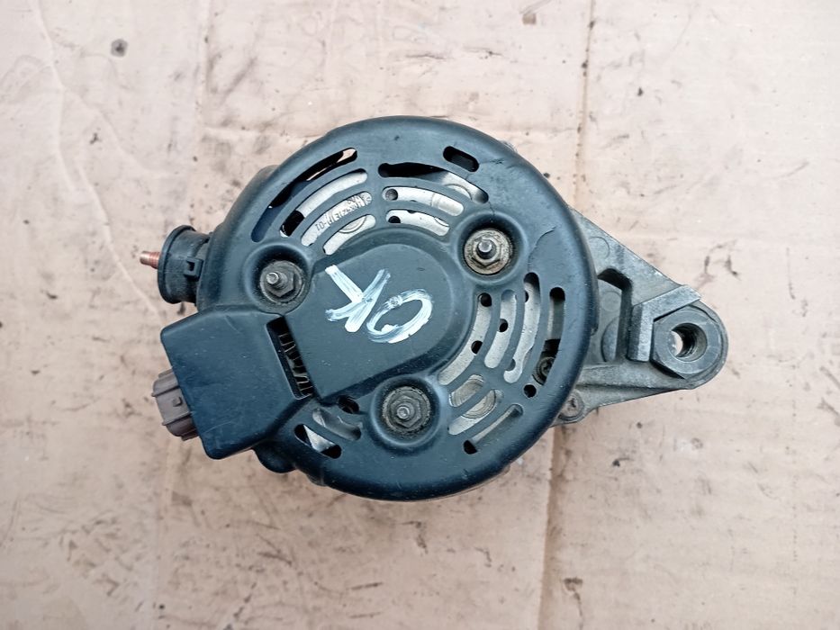 Генератор Toyota Prada