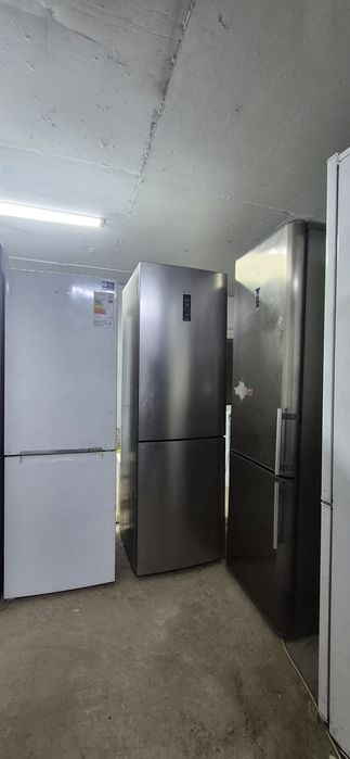 Холодильник 70000  без доставка